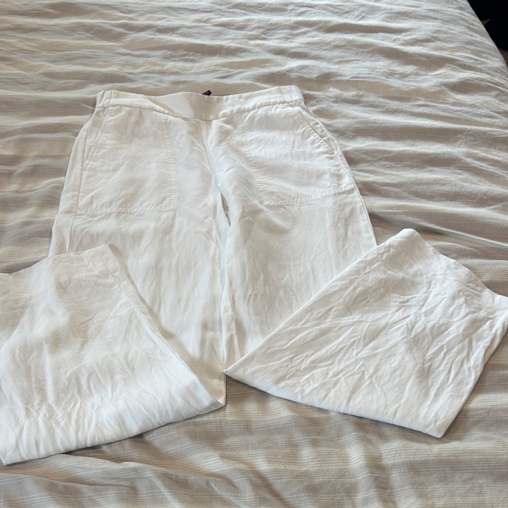 Banana Republic White Wide-Leg Chinos